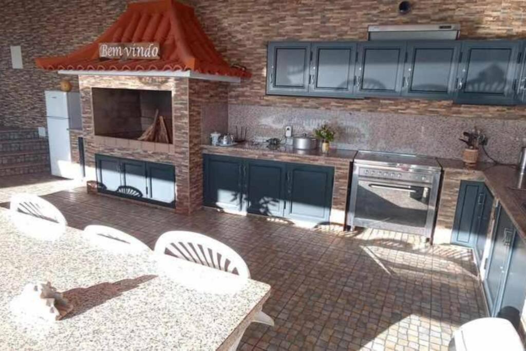 Arcos Grands Suites With Enormous And Private Pool. Arco da Calheta  Buitenkant foto